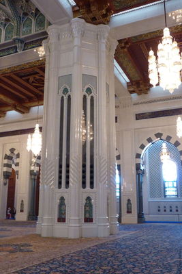 Moschee
03.11.2012
Eine Säule der großen Moschee der Sultan-Qabus-Moschee
Schlüsselwörter: Oman Maskat