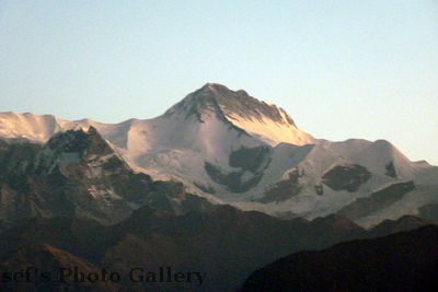 Sonnenaufgang 1
07.11.2012
Blick vom ? zum Annapurna II
Schlüsselwörter: Nepal Pokhara