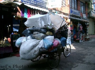 Verkehr 3
08.11.2012
Schlüsselwörter: Nepal Kathmandu