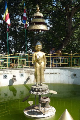 Swayambhunath 2
08.11.2012
Brunnen auf dem Tempelgelände
Schlüsselwörter: Nepal Kathmandu