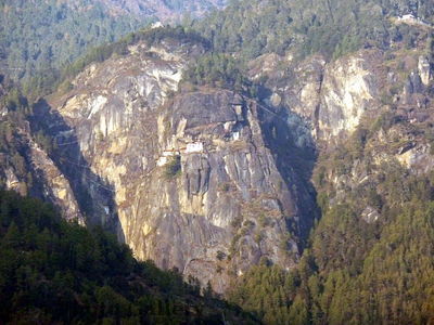 Taksang Kloster
09.11.2012
Taksang Kloster "Tiegernest"
es sind fast 1000m Aufstieg nötig, um dahin zu gelangen
Schlüsselwörter: Bhutan Timphu