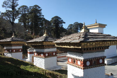 Stupas 1
10.11.2012
Schlüsselwörter: Bhutan Dochula Pass