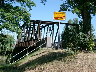Brücke über den Elster-Saale-Kanal
Ortsausgangsschild Günersdorf
Schlüsselwörter: Technikmuseum Merseburg