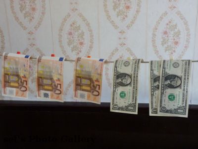 Chisinau
15.07.
Nicht nur Dollar$, auch €uronen waren betroffen
Schlüsselwörter: Cisinau