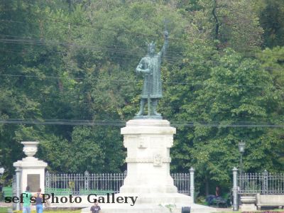 Chisinau
15.07.
Statue eines alten Herschers
Schlüsselwörter: Chisinau