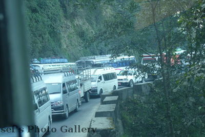 Stau 2
05.11.2012
Durch einen Feiertag waren viele Menschen Unterweg
Die Fernstraßen waren total verstopft
Keywords: Nepal Kathmandu