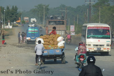 Verkehr 1
06.11.2012
Keywords: Nepal Chitwan