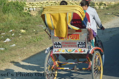Verkehr 3
06.11.2012
Rikhscha
Schlüsselwörter: Nepal Chitwan