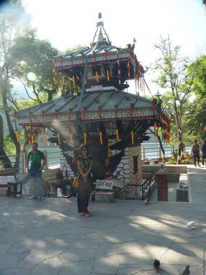 Tempel
06.11.2012
der Tempel auf der Insel
Schlüsselwörter: Nepal Pokhara